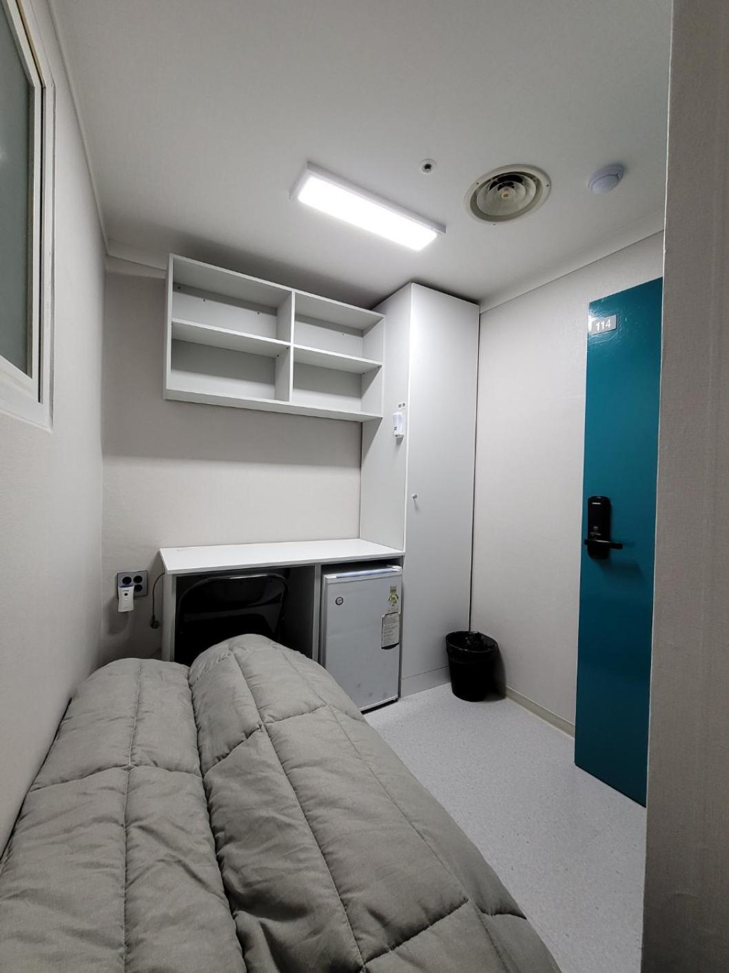 Female Only - Coco Stay Jongno Hyehwa Station Seoul Exterior photo